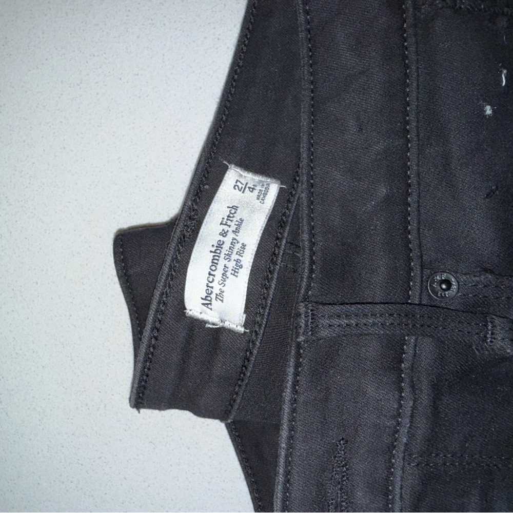 Abercrombie & Fitch Women’s  Dark Black Distressed  Jeans